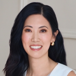 Dr. Nicole Lee